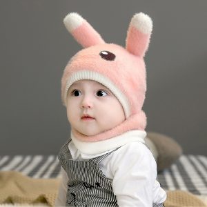 Set fular si caciula cu urechi de iepuras